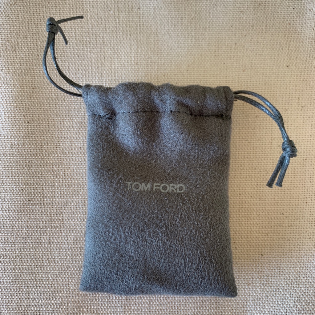 Tom Ford Pouch 15$